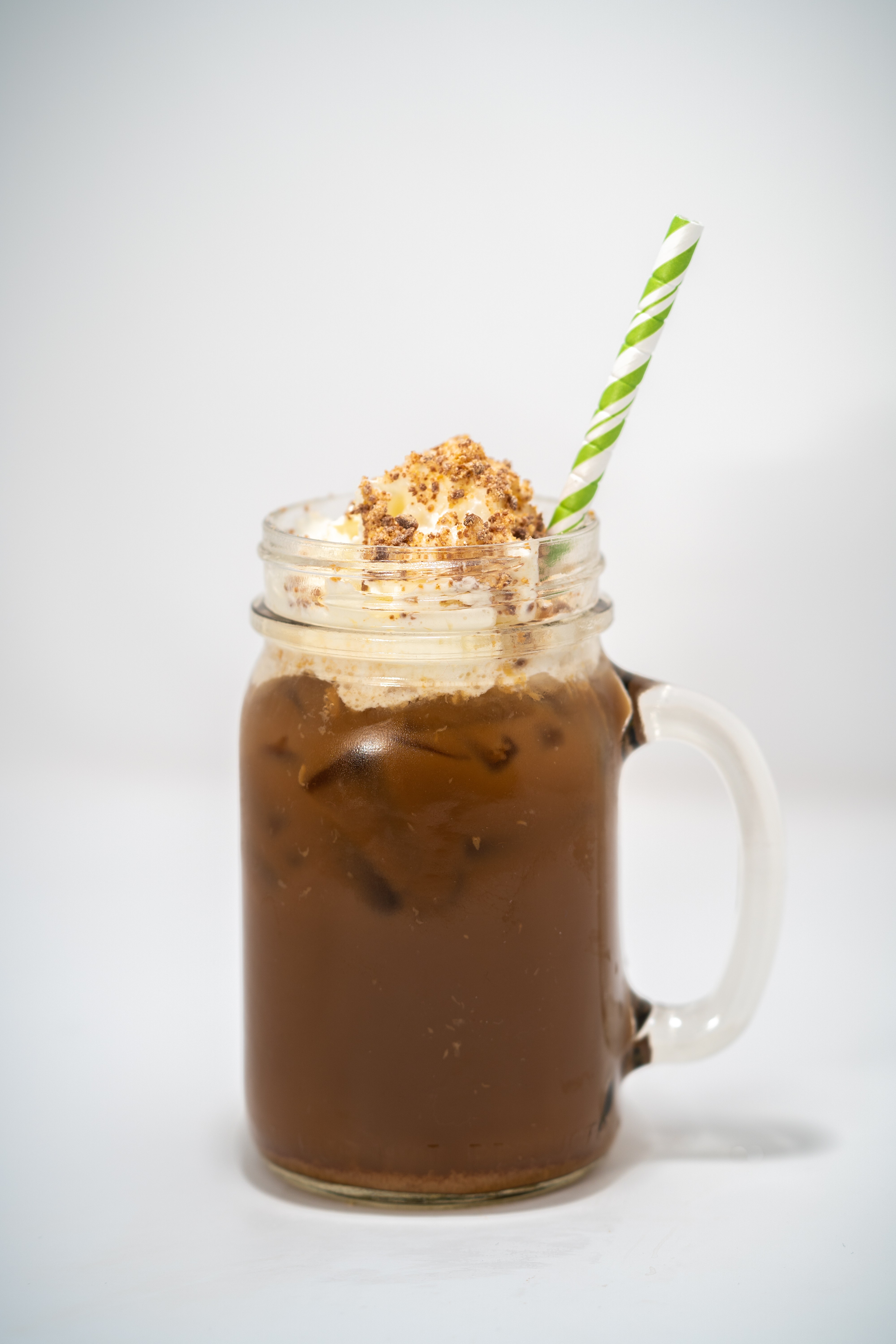 Iced REESE'S Peanut Butter Coffee Video + Ingredients Step-by-step walk through